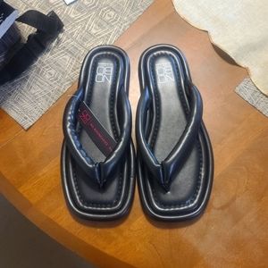 new sandals for women size 7